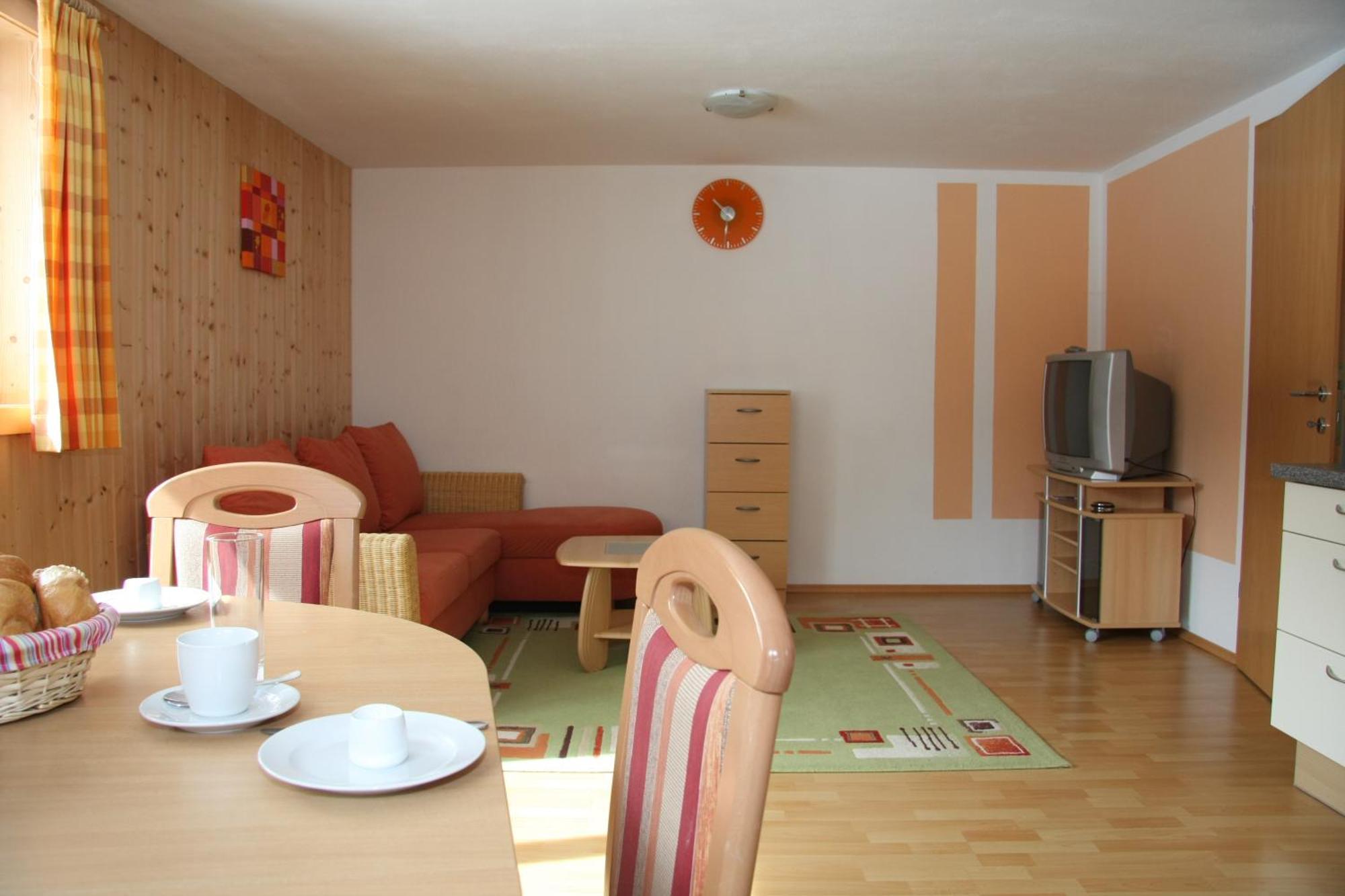 Haus Lutea Apartment Gaschurn Exterior photo